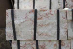 سنگ قیچی سفید